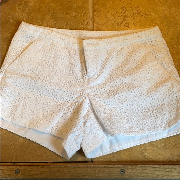 Lilly Pulitzer Pants - Lilly Politzer White lace shorts